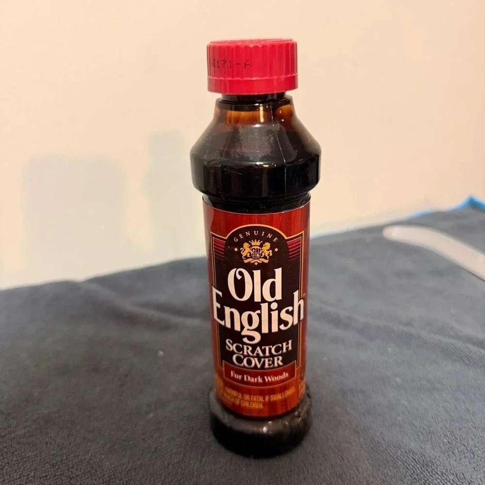 Vintage Old English Scratch Cover for Dark Woods Glass Bottle
